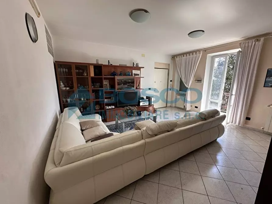 Immagine 8 di Pentalocale in vendita  in Viale Giovanni Amendola 7 a La Spezia