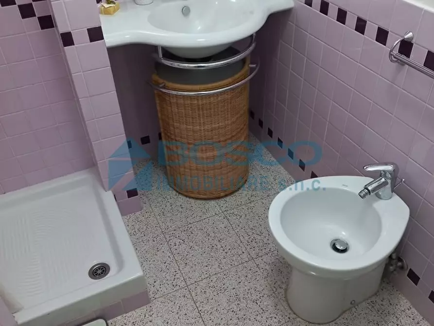 Immagine 12 di Pentalocale in vendita  in via Doninzetti a La Spezia