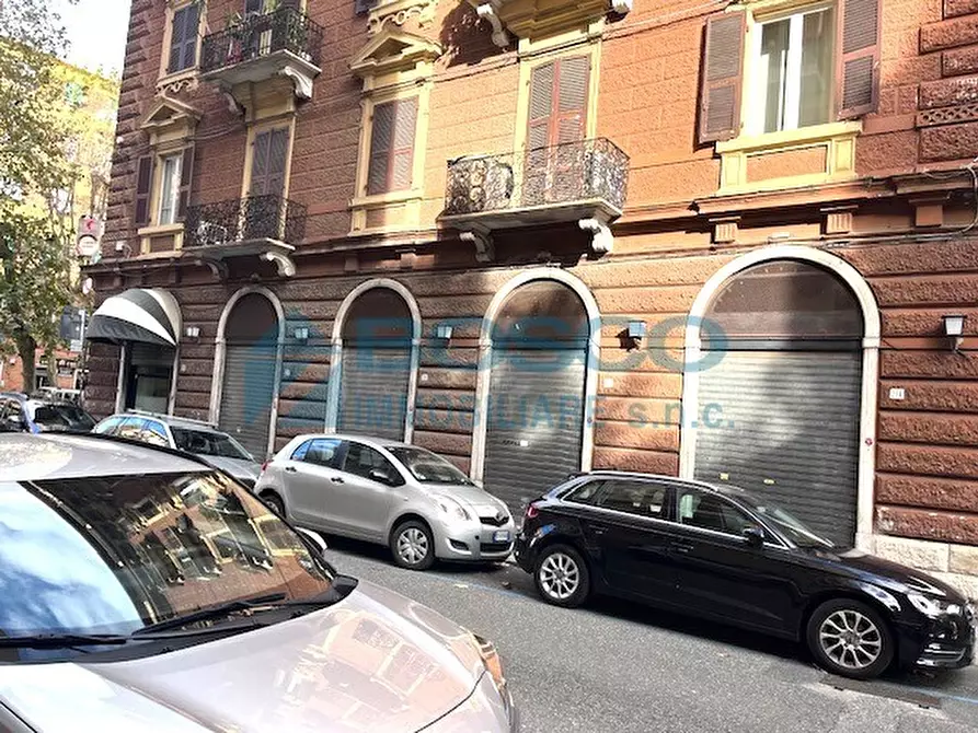 Immagine 7 di Locale commerciale in affitto  in via Garibaldi 10 a La Spezia