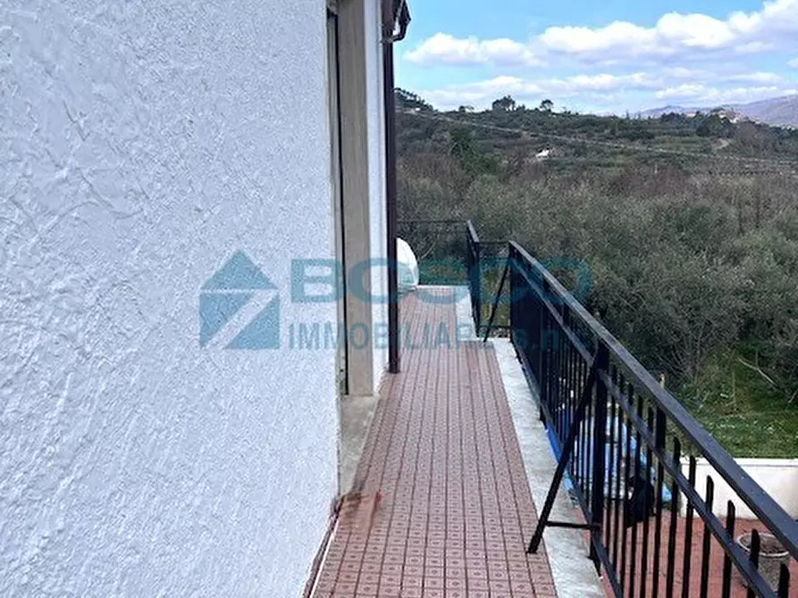 Immagine 22 di Casa indipendente in vendita  in Via II Giugno 46 a Follo