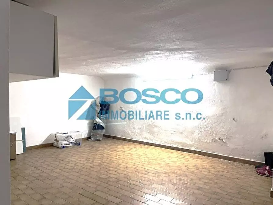 Immagine 13 di Loft/Open space in vendita  in Viale San Bartolomeo 199 a La Spezia