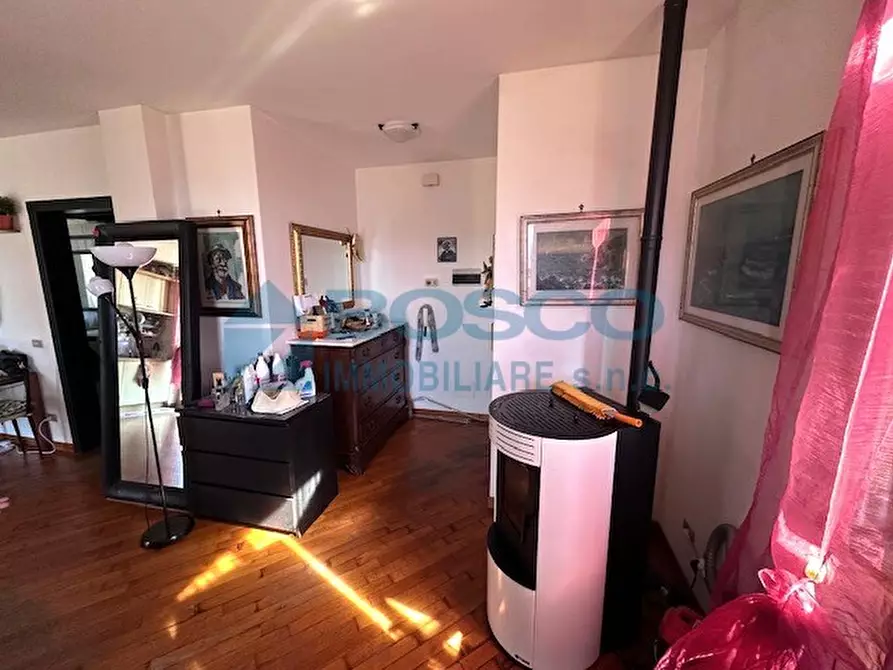 Immagine 10 di Quadrilocale in vendita  in Via Costa Santa Lucia 5 a La Spezia