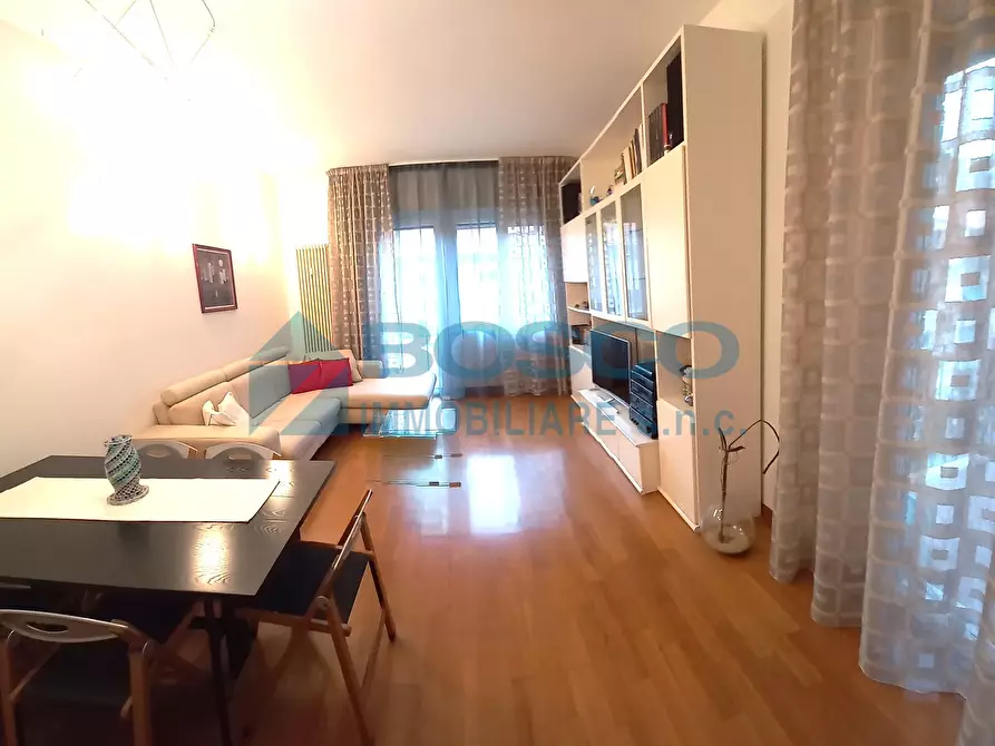 Immagine 1 di Pentalocale in vendita  in via Doninzetti a La Spezia