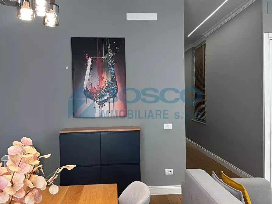 Immagine 15 di Pentalocale in vendita  in Piazza Garibaldi a La Spezia