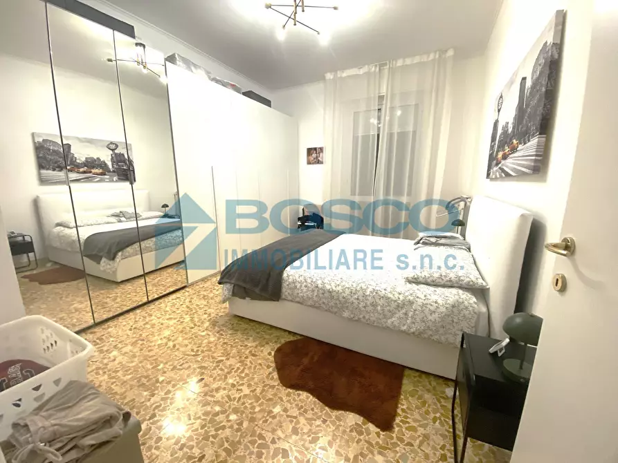 Immagine 12 di Pentalocale in vendita  in Via Emanuele Gianturco a La Spezia