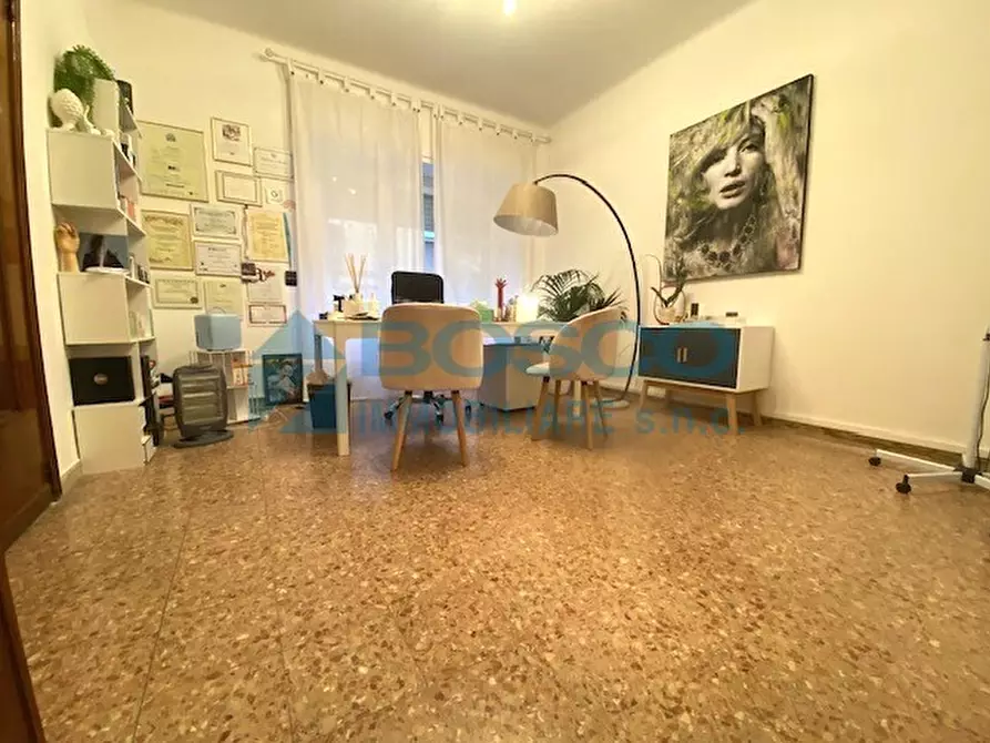 Immagine 4 di Ufficio in affitto  in via Tolone 14 a La Spezia