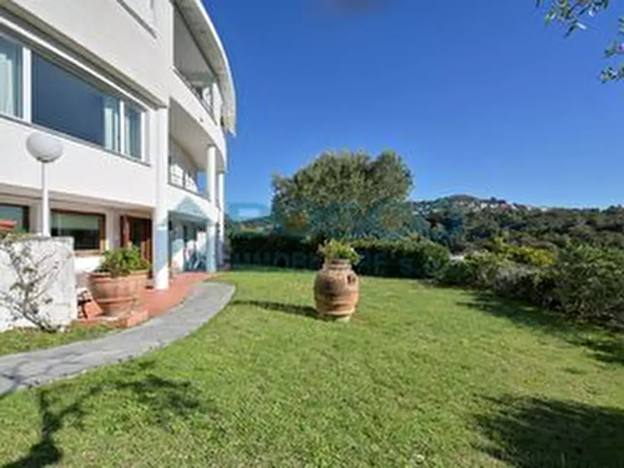 Immagine 10 di Casa indipendente in vendita  in Via Guglielmo Marconi a La Spezia