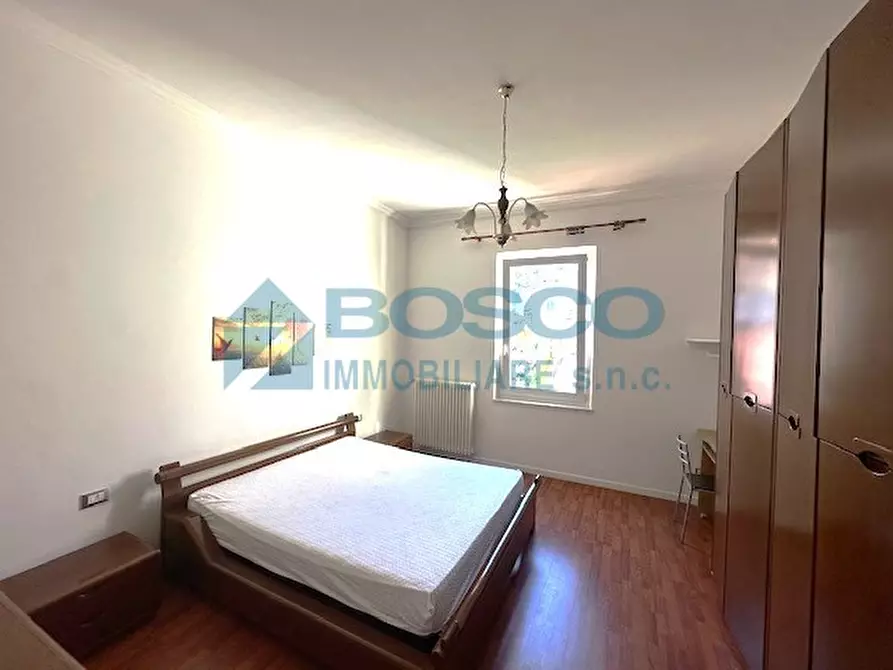 Immagine 7 di Pentalocale in vendita  in Via S. Erasmo a La Spezia