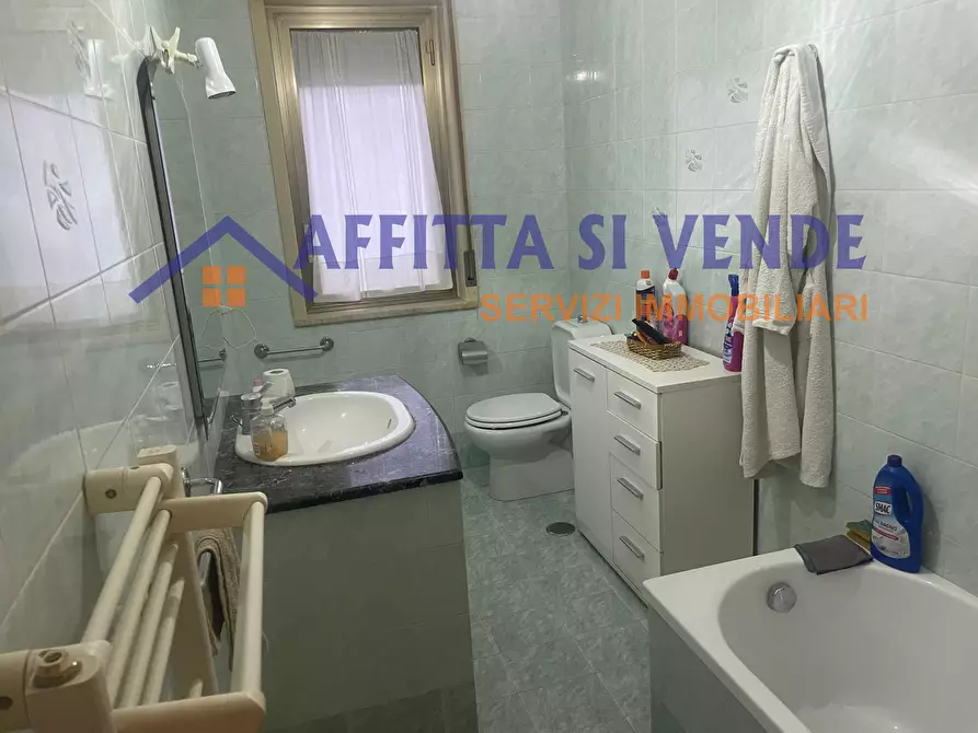 Immagine 18 di Quadrilocale in vendita  in Via Europa 26 a Siracusa