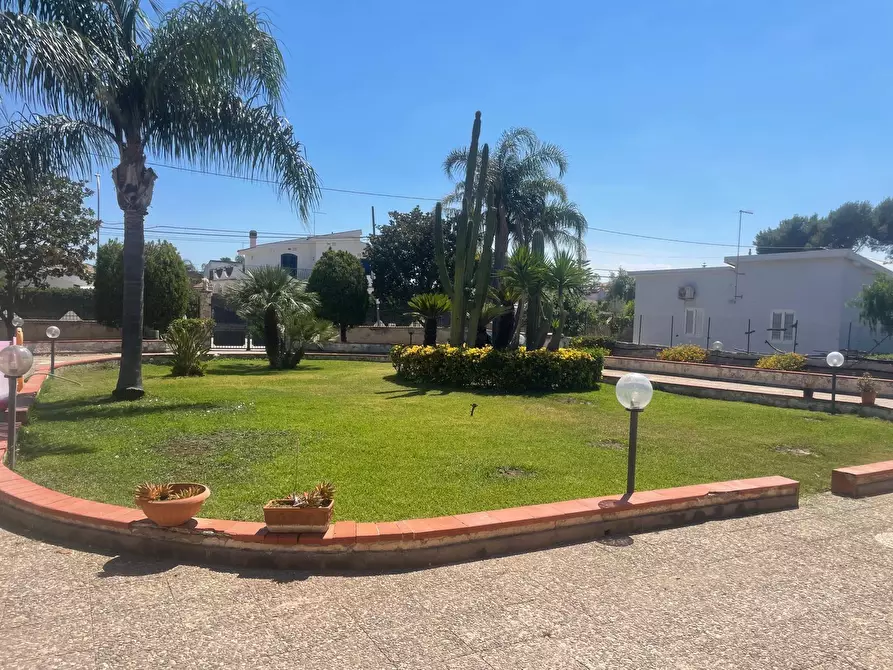 Immagine 2 di Villa in affitto  in Via Isole delle Filippine 20 a Siracusa