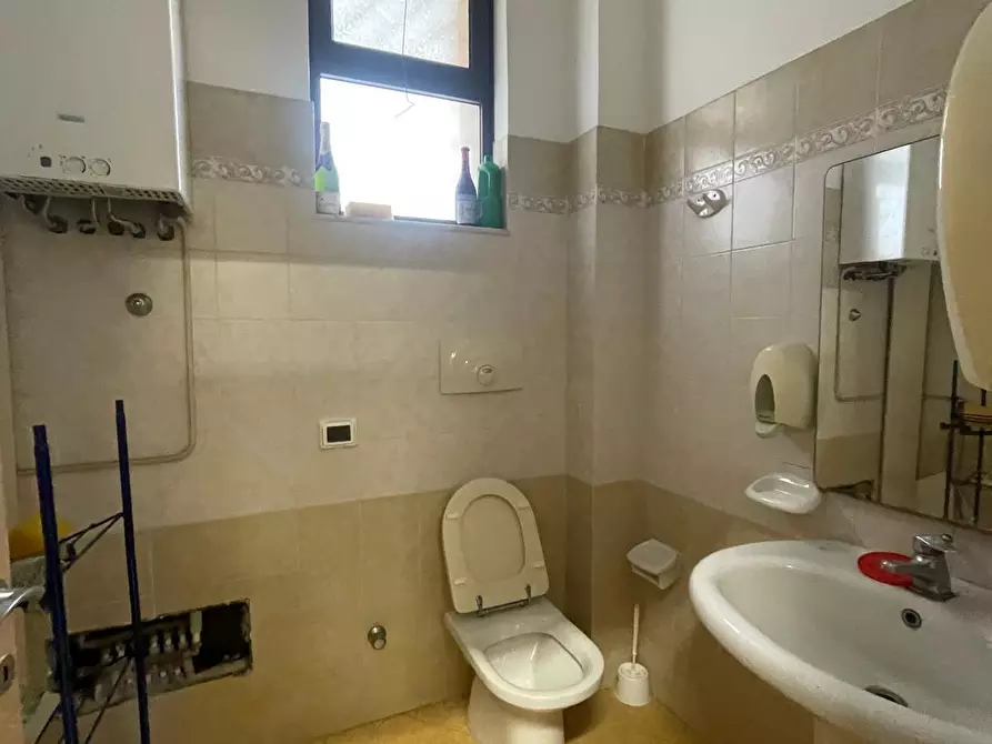 Immagine 5 di Locale commerciale in affitto  in Via Piazza Armerina 4 a Siracusa