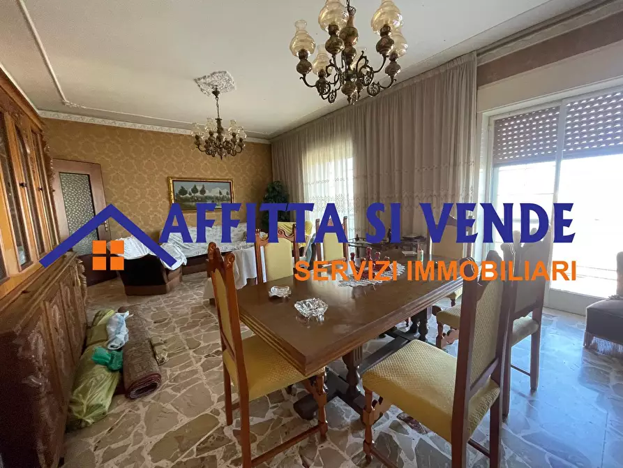 Immagine 7 di Pentalocale in vendita  in Viale dei Comuni 75 a Siracusa