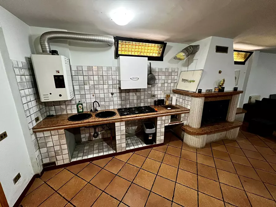 Immagine 9 di Loft/Open space in vendita  a Pescara