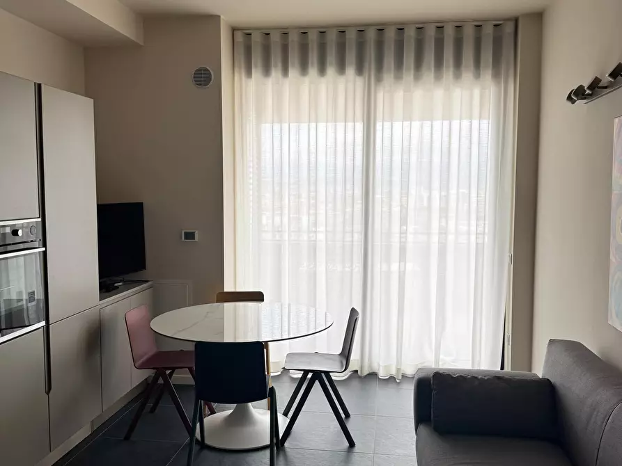 Immagine 1 di Trilocale in affitto  a Pescara