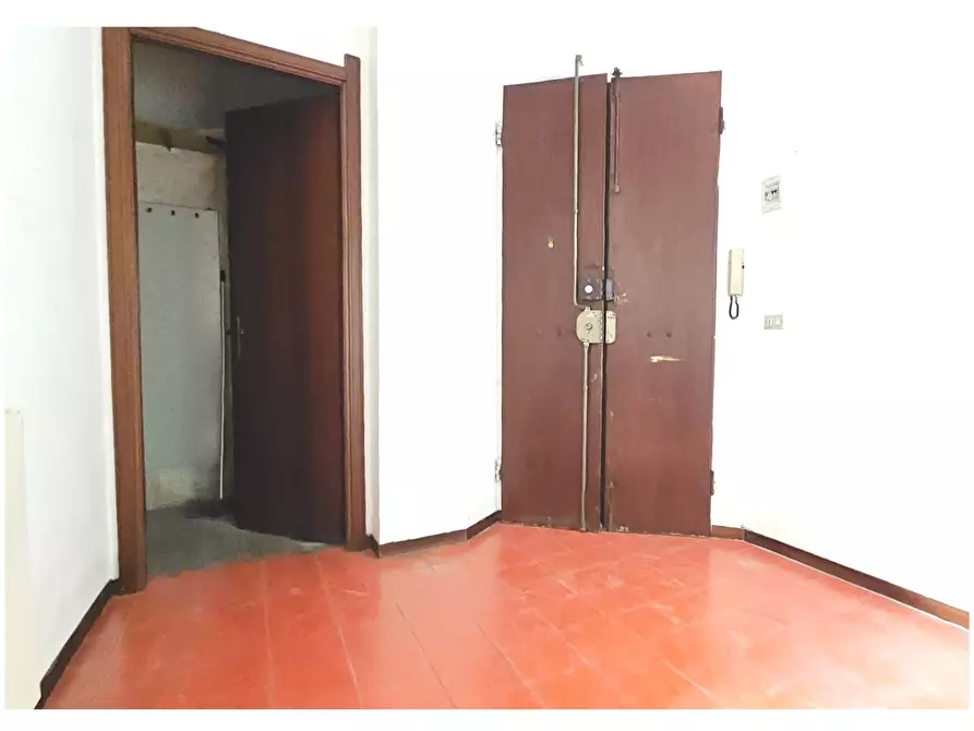 Immagine 12 di Trilocale in vendita  in Via Privata Macera 18 a Rapallo