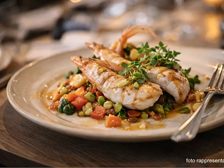 Immagine 10 di Bar / Ristorante in vendita  a Rapallo