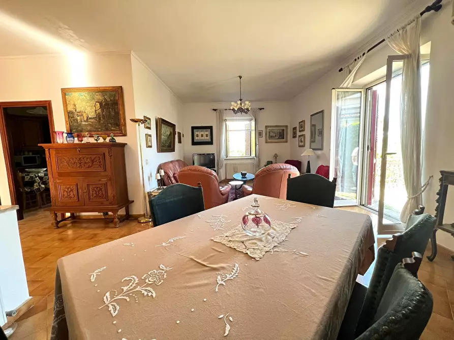 Immagine 16 di Villa in vendita  a Fiano Romano
