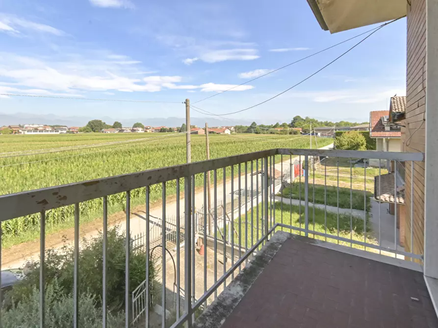Immagine 87 di Casa bifamiliare in vendita  in Via Settimo 80 a Leini