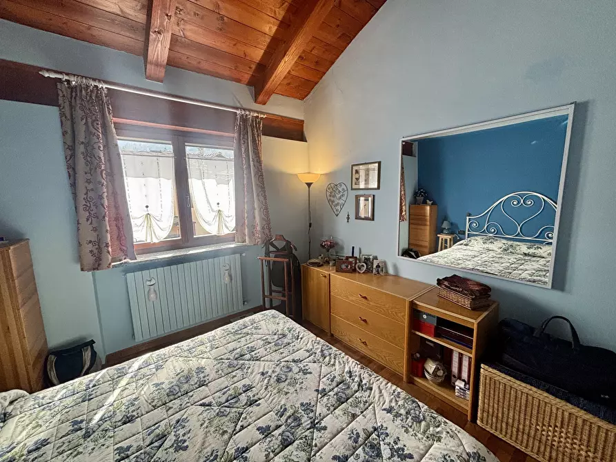 Immagine 11 di Trilocale in vendita  in Via dei Laghi 41 a Oulx