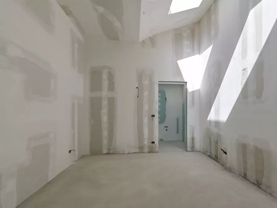 Immagine 13 di Loft/Open space in vendita  in Via Ugo Foscolo 6 a Torino