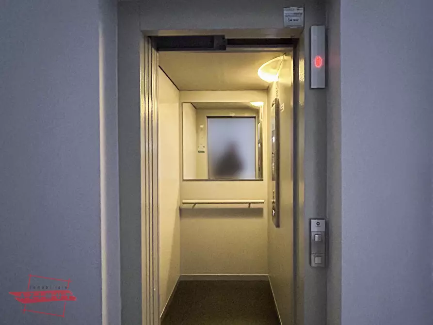 Immagine 60 di Quadrilocale in vendita  in viale fabrizio de andrè 49 a Grugliasco