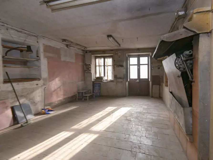 Immagine 51 di Porzione di casa in vendita  in via salvatore mura 18 a Front