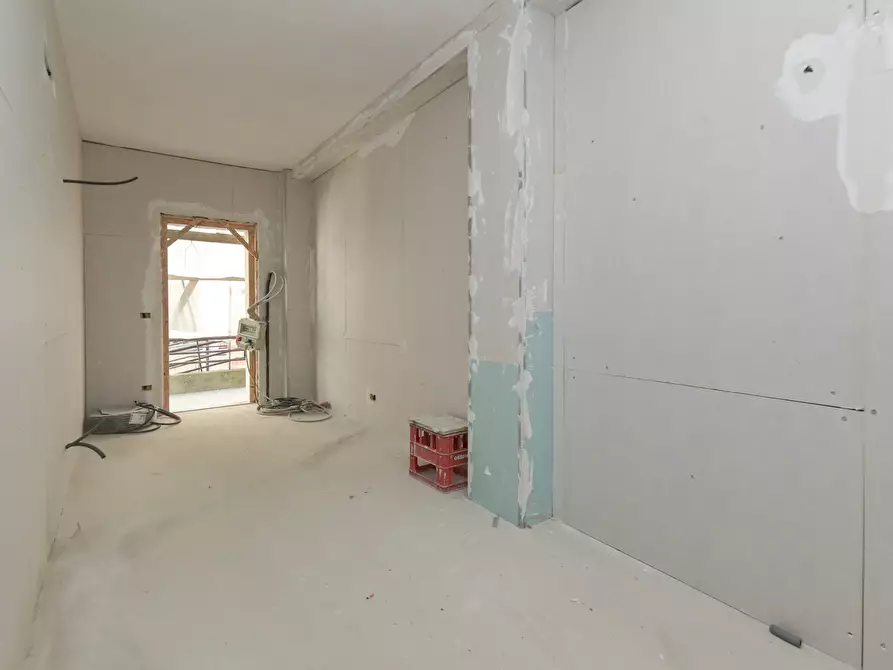 Immagine 11 di Loft/Open space in vendita  in Via Ugo Foscolo 6 a Torino