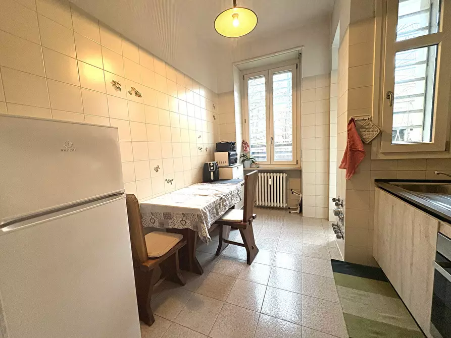 Immagine 3 di Trilocale in vendita  in VIA EVANGELISTA TORRICELLI 70 a Torino