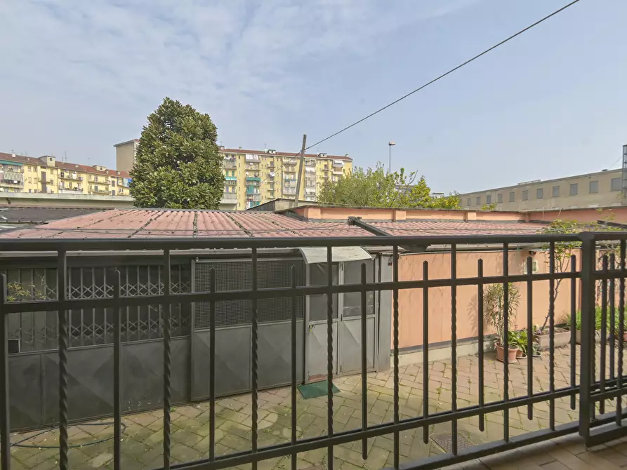 Immagine 15 di Casa bifamiliare in vendita  in Via Sospello 61 a Torino