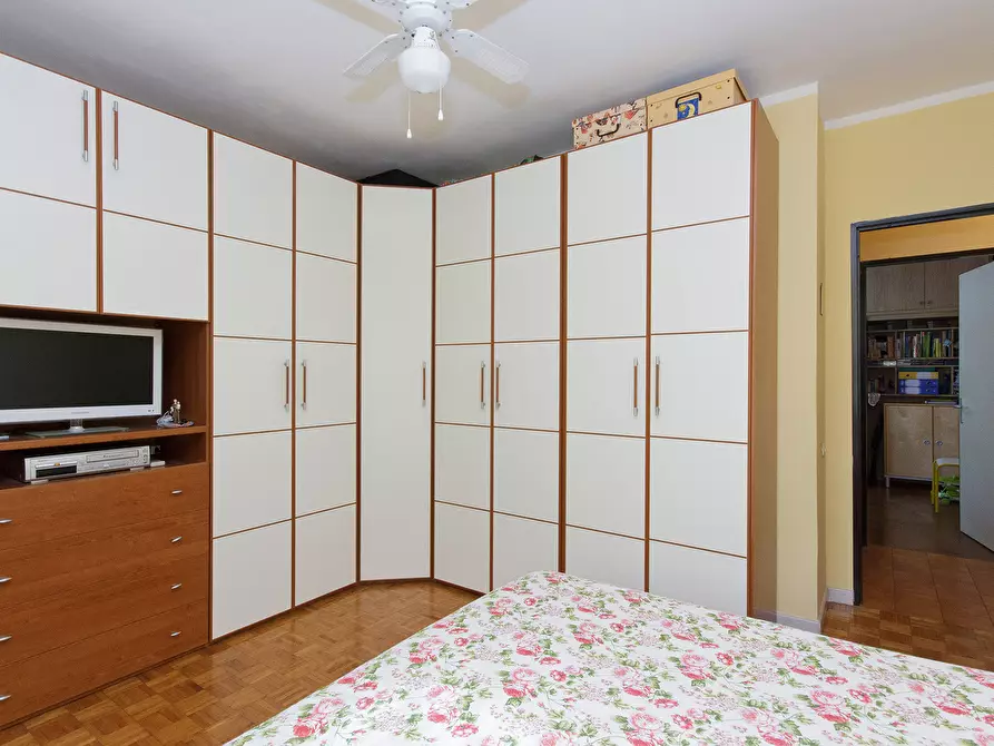 Immagine 9 di Quadrilocale in vendita  in Corso Martin Luther King 15 a Grugliasco