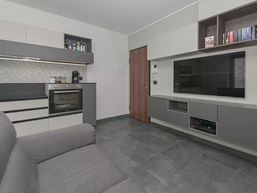 Immagine 11 di Trilocale in affitto  in via rita levi montalicini 58 a Mappano