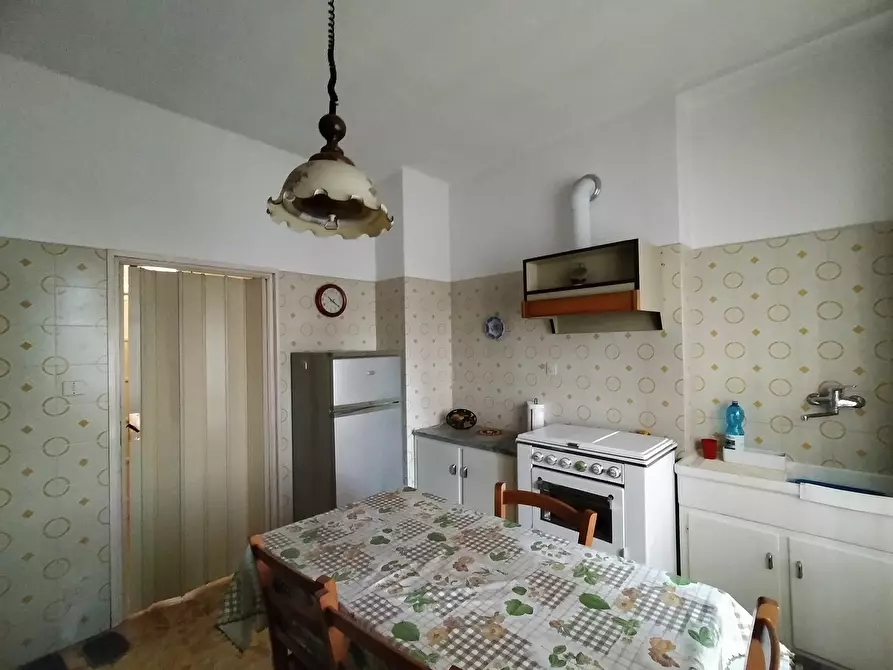 Immagine 5 di Quadrilocale in vendita  in Via dei Frassini 33 a Torino