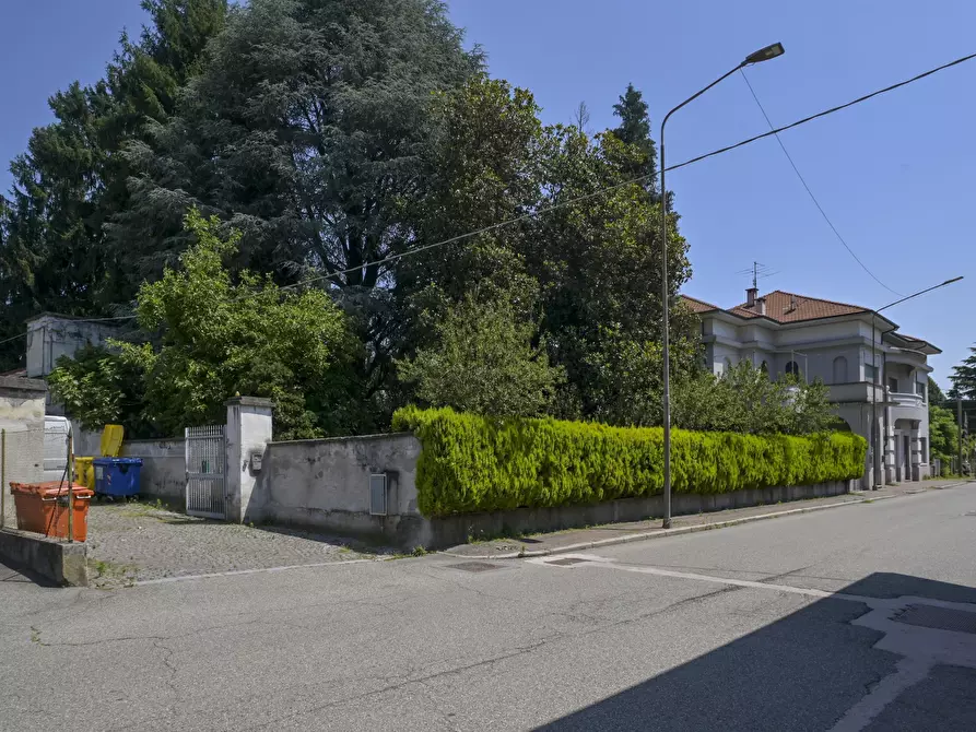 Immagine 5 di Villa in vendita  in via IV Novembre 22 a Strambino