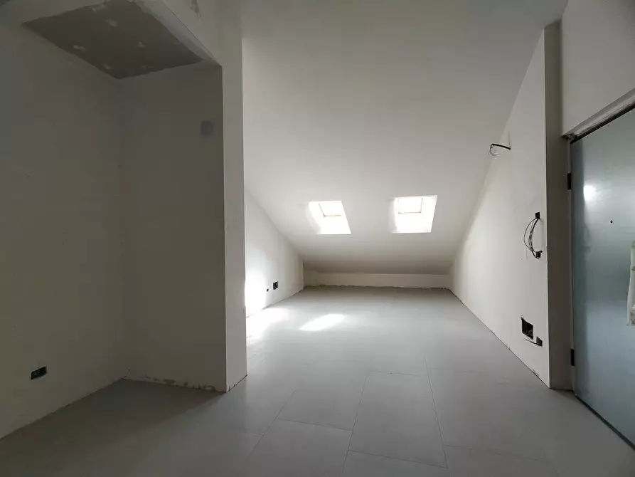 Immagine 20 di Bilocale in vendita  in Via Pietro Cossa 105 a Torino