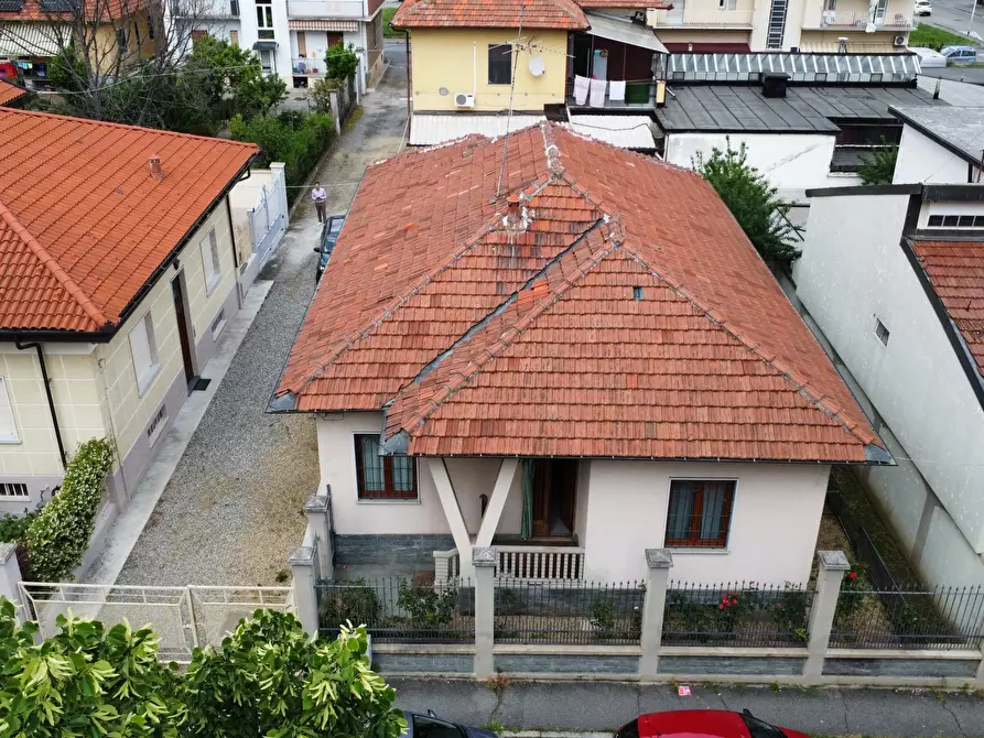 Immagine 5 di Villa in vendita  in via nazario sauro 45 a Venaria Reale