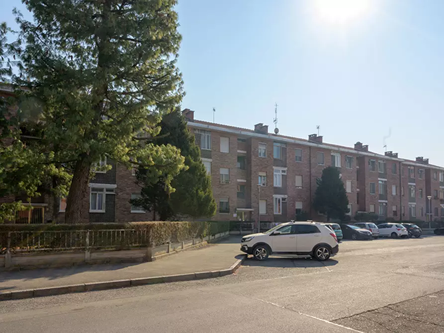 Immagine 5 di Appartamento in vendita  in Via delle Pervinche 61 b a Torino