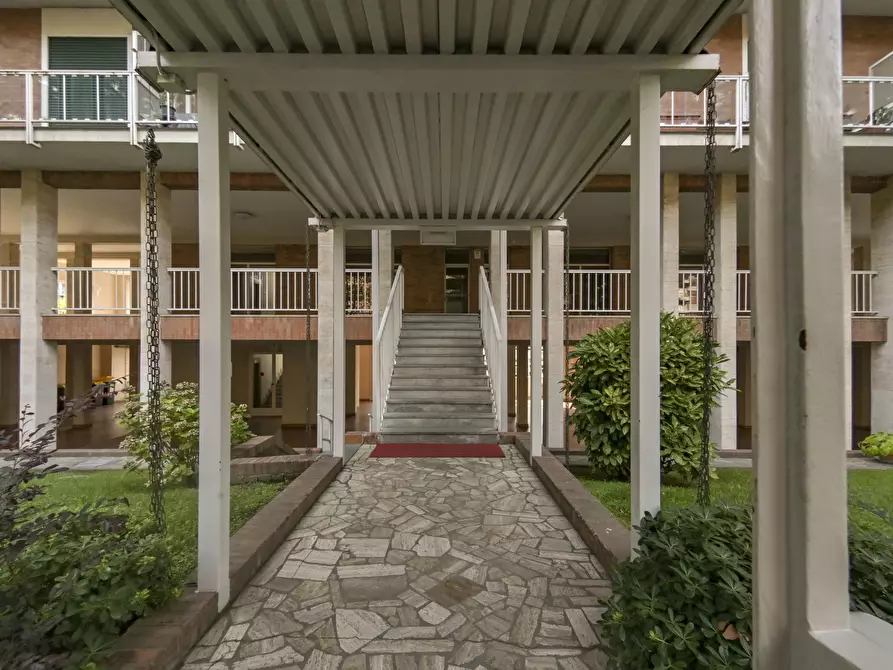 Immagine 3 di Trilocale in vendita  in Corso Monte Cucco 146 a Torino