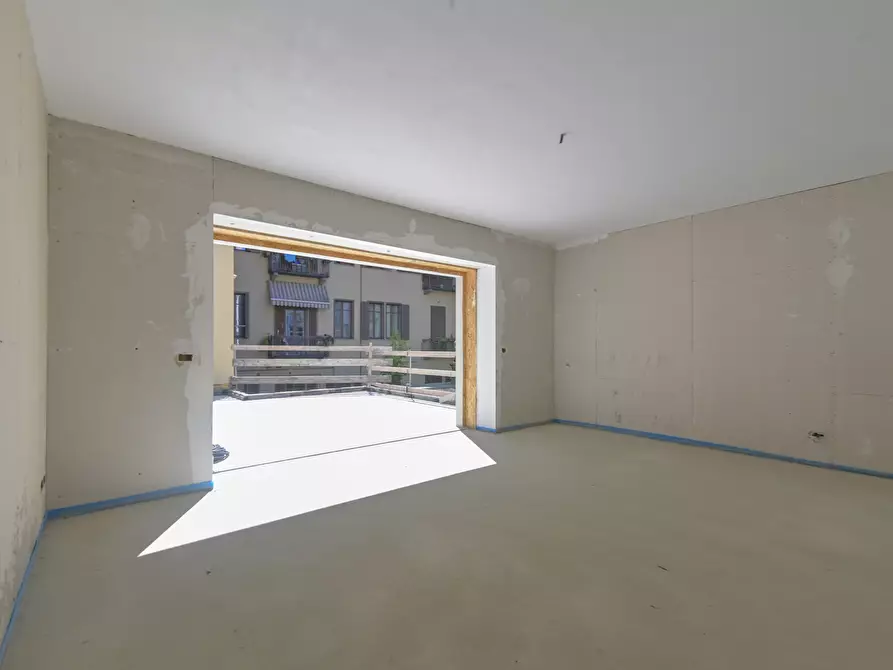 Immagine 15 di Loft/Open space in vendita  in Via Ugo Foscolo 6 a Torino