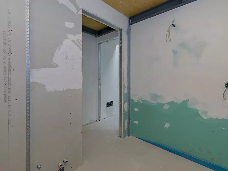 Immagine 19 di Loft/Open space in vendita  in Via Ugo Foscolo 6 a Torino