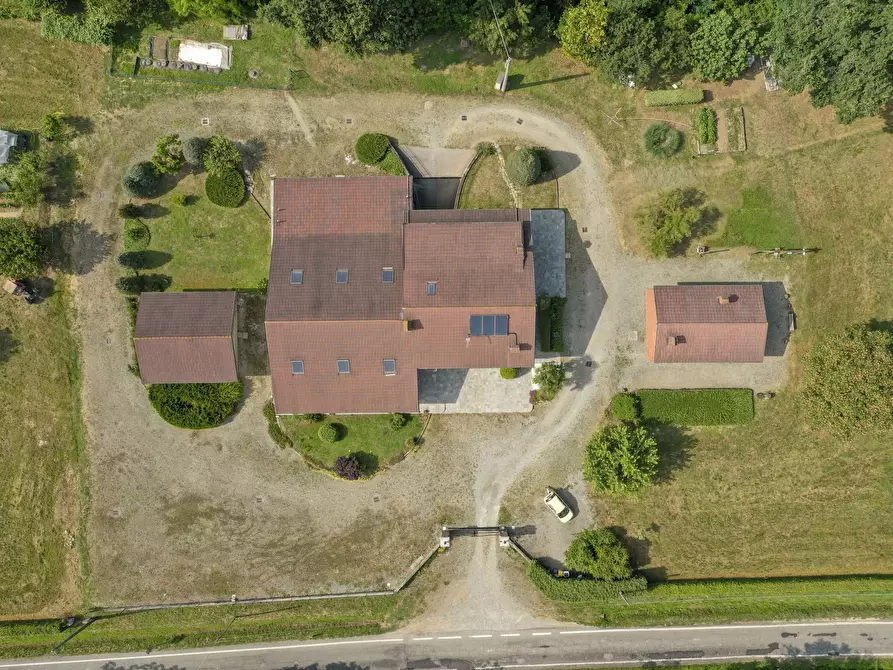 Immagine 8 di Agriturismo in vendita  in Via Vauda 56 a Lombardore