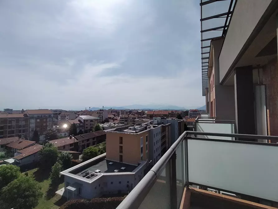 Immagine 11 di Bilocale in vendita  in Via Pietro Cossa 105 a Torino