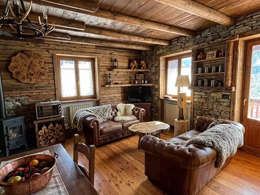Immagine 36 di Quadrilocale in vendita  in Via Madonna della Neve 6 a Pragelato