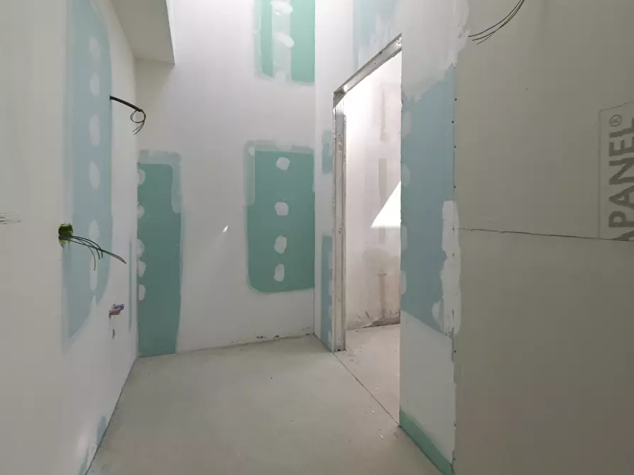 Immagine 21 di Loft/Open space in vendita  in Via Ugo Foscolo 6 a Torino
