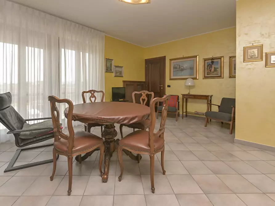 Immagine 8 di Quadrilocale in vendita  in strada del villaretto 204 a Torino