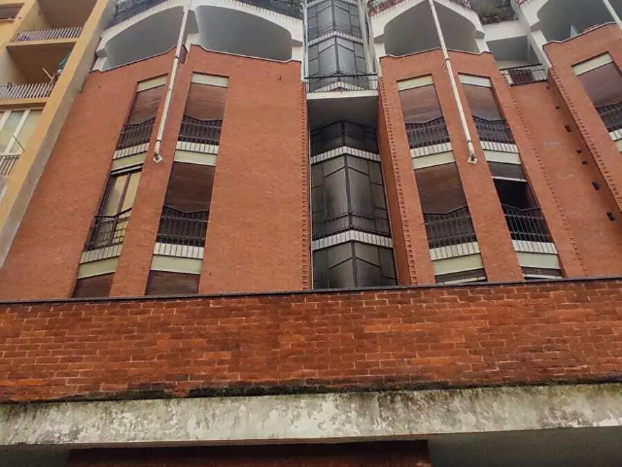 Immagine 2 di Palazzo in vendita  in Via Gaudenzio Ferrari 9 a Torino