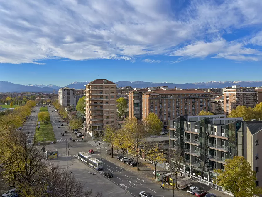 Immagine 47 di Quadrilocale in vendita  in Via Onorato Vigliani 140 a Torino
