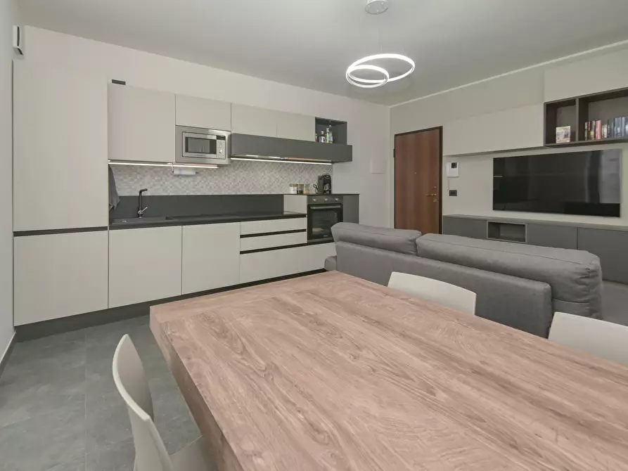 Immagine 13 di Trilocale in affitto  in via rita levi montalicini 58 a Mappano