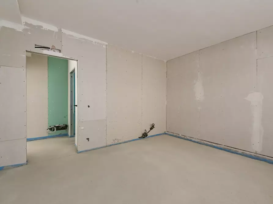 Immagine 18 di Loft/Open space in vendita  in Via Ugo Foscolo 6 a Torino