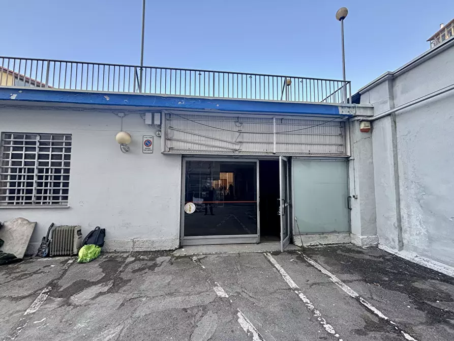 Immagine 1 di Capannone industriale in vendita  in Via Parella 3 a Torino