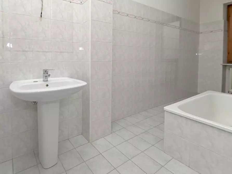 Immagine 35 di Trilocale in vendita  in Via Guglielmo Baldessano 24 a Carmagnola